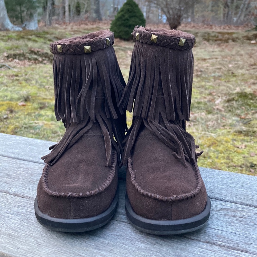 Sanuk Fringed Booties
